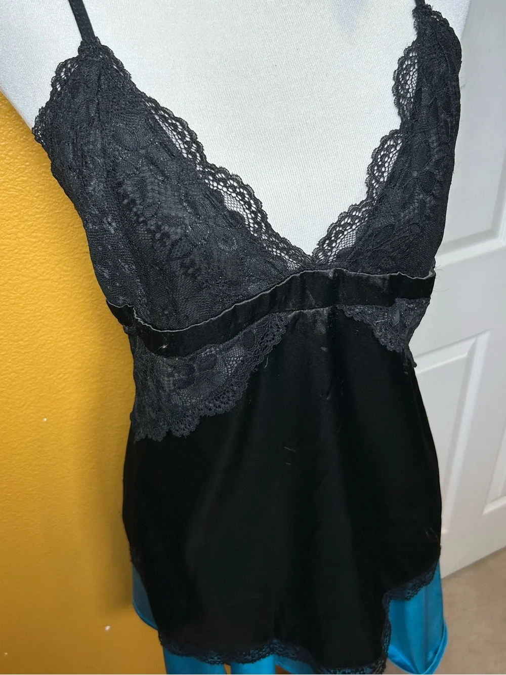 Sexy lacy slip top!!
